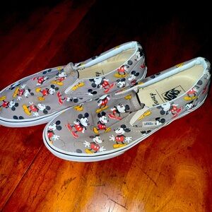 Disney Mickey Mouse vans